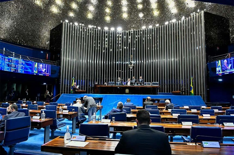 Nova Lei Geral do Esporte e MP sobre etanol serão analisados na quarta