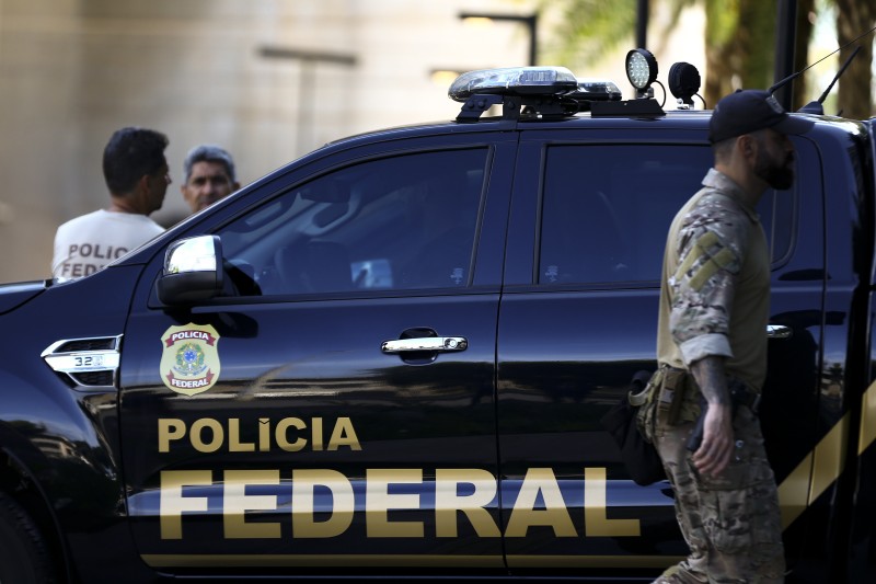 PF faz operação contra desvio de dinheiro em licitações da Codevasf
