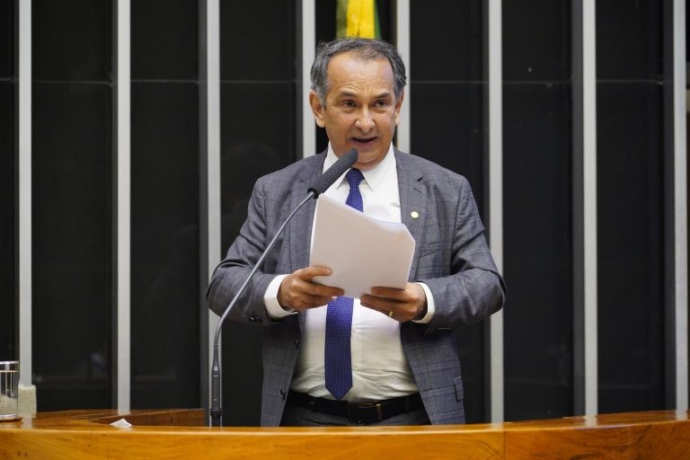 Projeto prevê isenção de IPI para jogos de tabuleiro e uso em políticas de educação