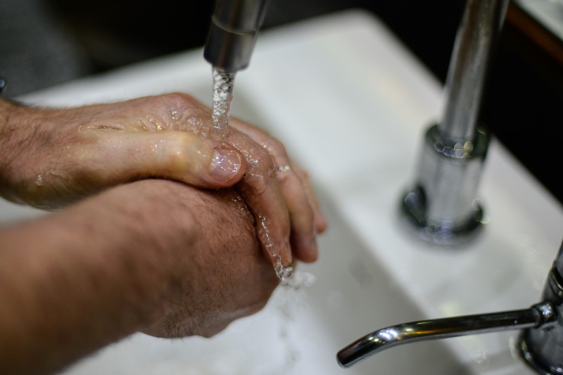 MJ processa empresas de abastecimento que distribuíam água contaminada