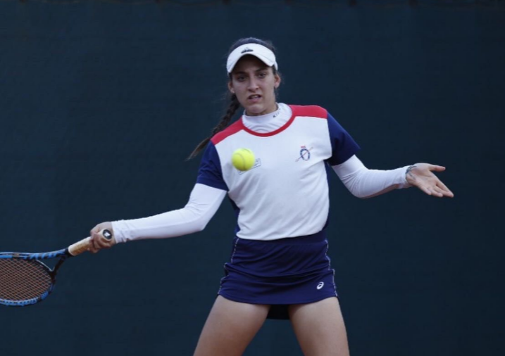 Tenista da região participa de torneio internacional em Itajaí 