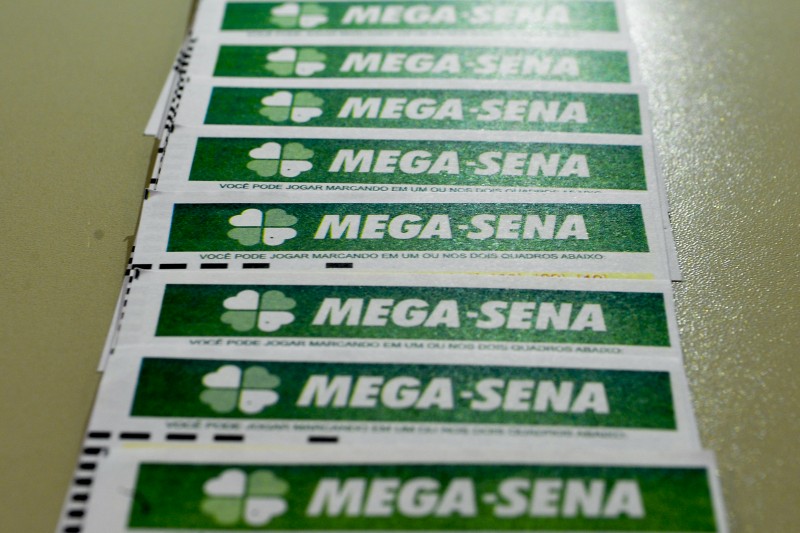 Mega-Sena acumula e deve pagar R$ 77 milhões no próximo sorteio