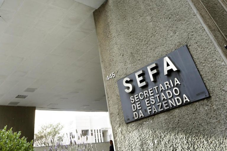 Comissão discute projeto que simplifica legislações tributárias