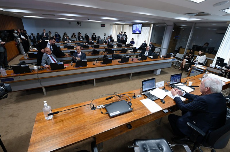 CAE analisa projeto para atualização de valores destinados à saúde
