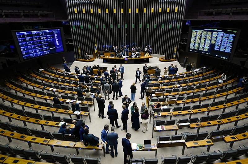 Duas medidas provisórias perdem validade no domingo