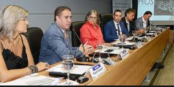 Cidades da RMC mobilizam-se para início da campanha de vacinação
