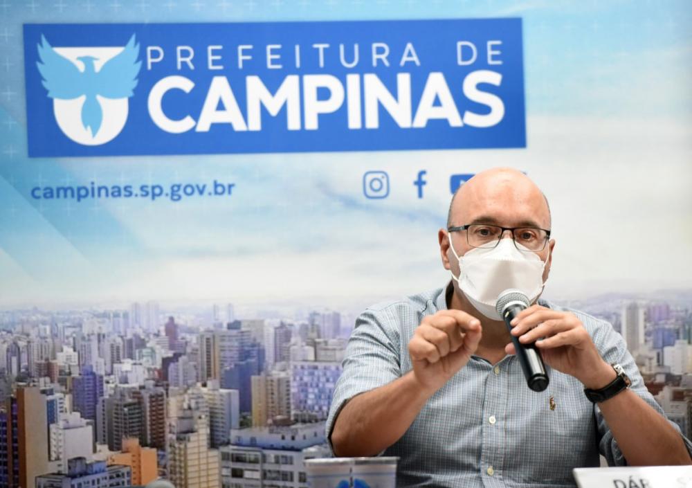 Prefeito de Campinas, Dário Saadi, lança programa habitacional de “casas de cachorro