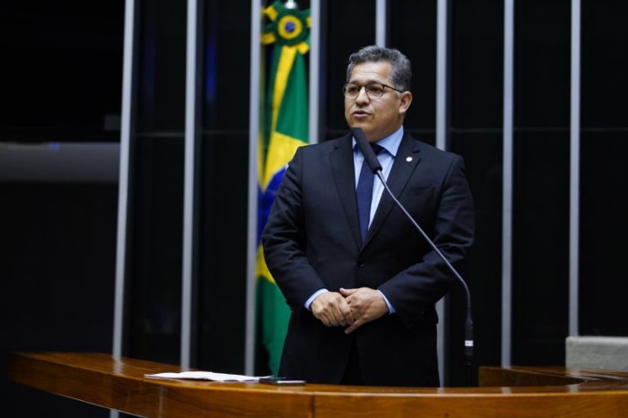 Comissão debaterá situação da Agência Nacional de Mineração e garimpo ilegal em terras indígenas