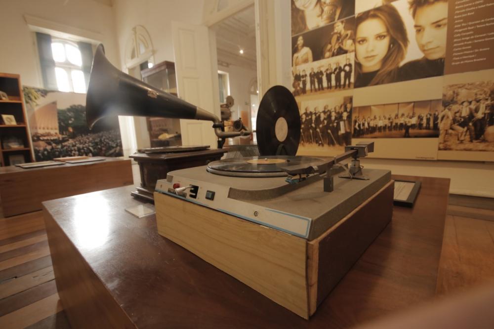Música improvisada no cinema mudo será tema de três apresentações no MIS de Campinas