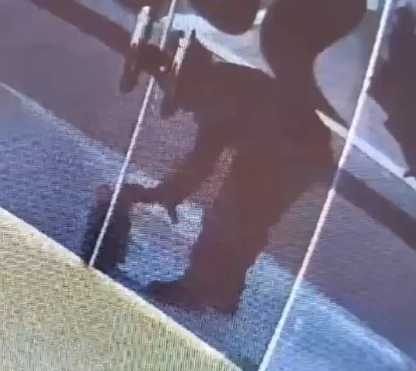 Despacho de feitiçaria é deixado em frente à Prefeitura de Sumaré (ASSISTA AO VÍDEO) 