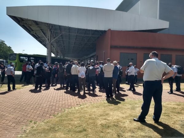 Jogo sujo contra trabalhadores e licitação do transporte público? (Coluna do Raoni)