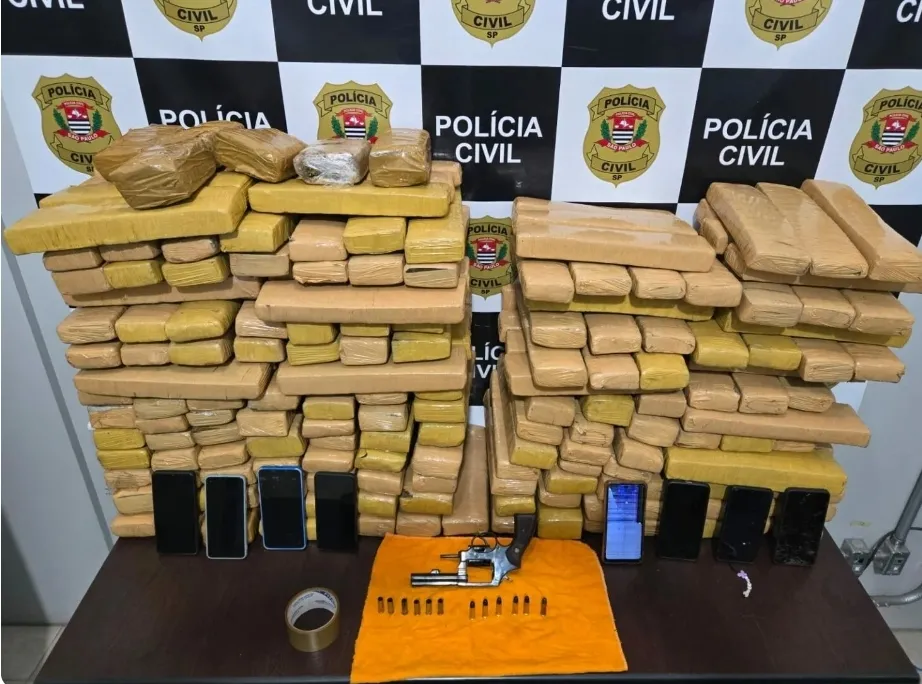 DIG apreende 190 quilos de maconha e prende três suspeitos