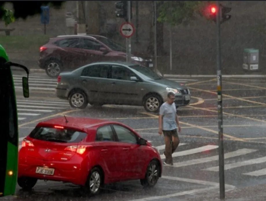 Inmet emite alerta de chuvas e frio de 8°C para cidades da região