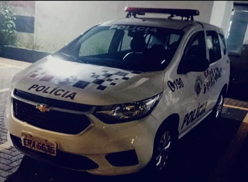 Marido usa drogas e tenta matar esposa na frente de duas filhas em Mogi Guaçu