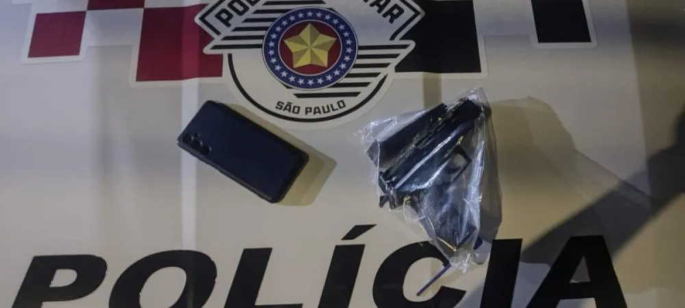 PM prende homem que roubou celular na Avenida 22 de Outubro, em Mogi Mirim