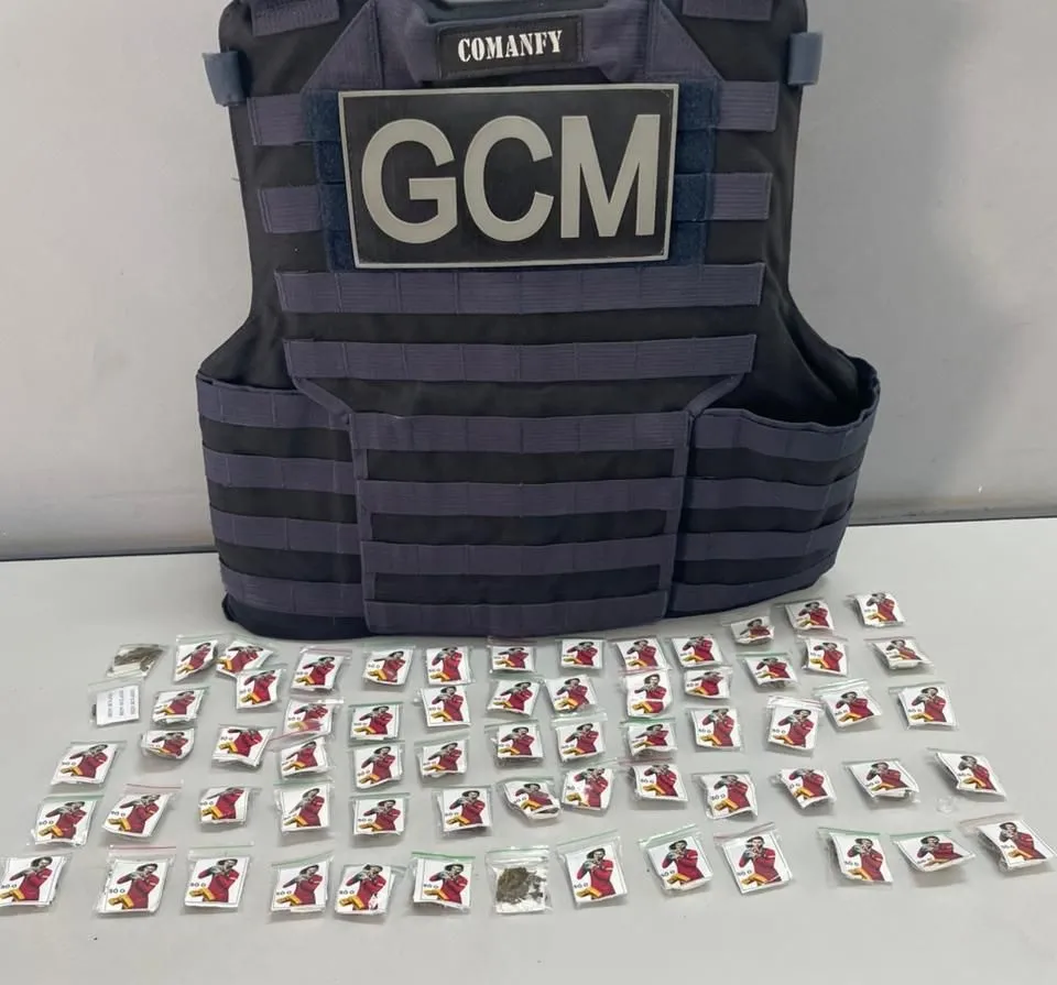  Traficante que acabou de completar 18 anos é preso com maconha em Mogi Guaçu