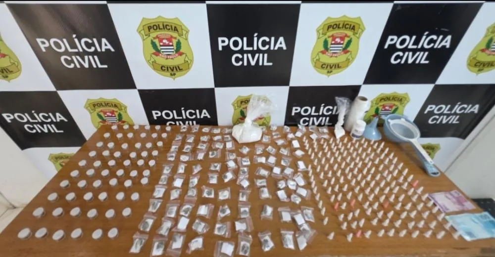 Polícia desarticula ponto de tráfico e apreende drogas na Zona Norte de Mogi Guaçu