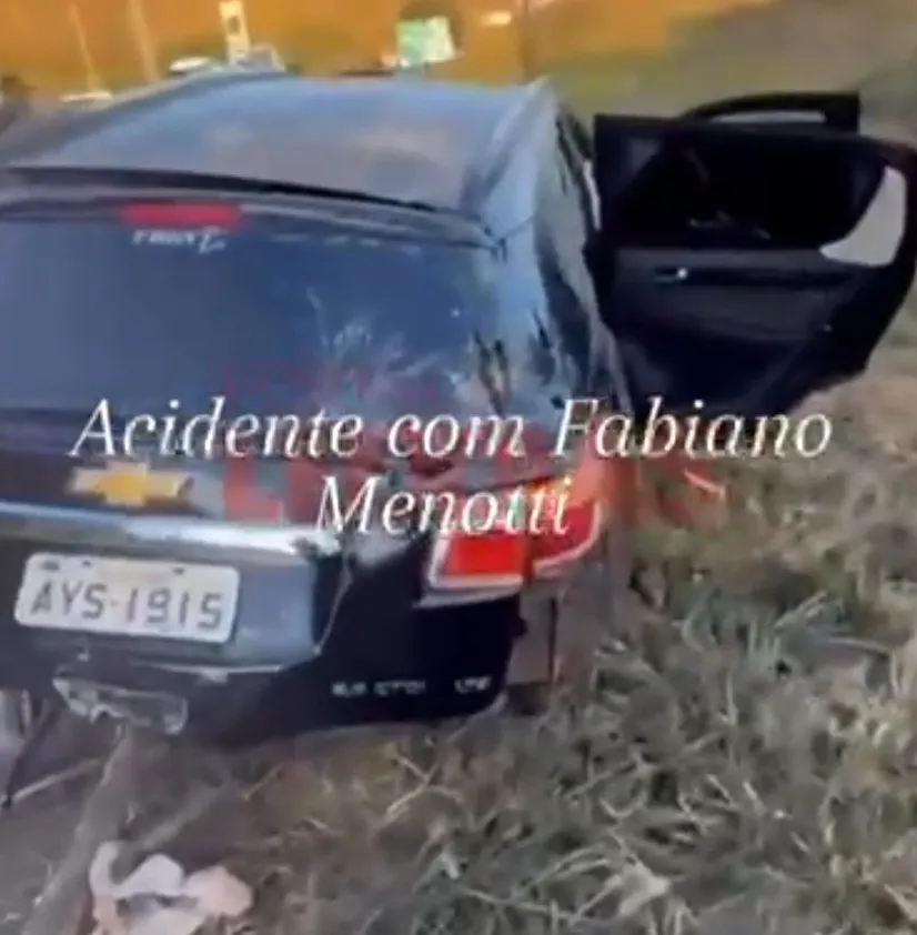 Fabiano, de dupla sertaneja com César Menotti, sofre acidente de carro