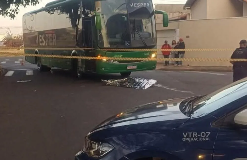 Idoso morre após ser atropelado por ônibus em Mogi Guaçu