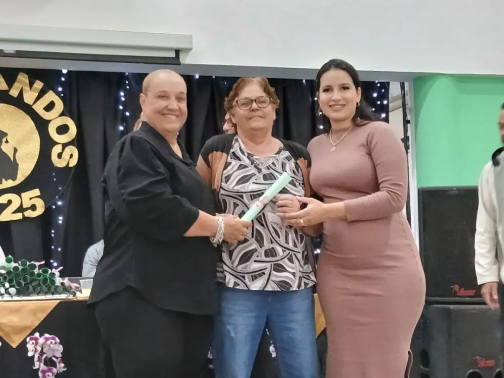 CCTI de Sumaré celebra conquistas com entrega de certificados e reinauguração da quadra poliesportiva