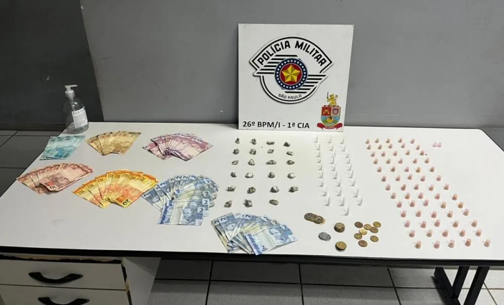  PM prende acusado de tráfico de drogas na Vila Maria, em Mogi Guaçu