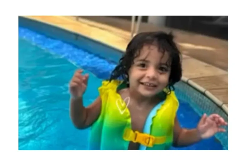 Família presta homenagem emocionante para menina de três anos que morreu afogada em Mogi Guaçu; assista