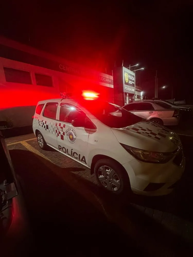 Homem é preso após dar soco na boca da esposa, em Mogi Guaçu