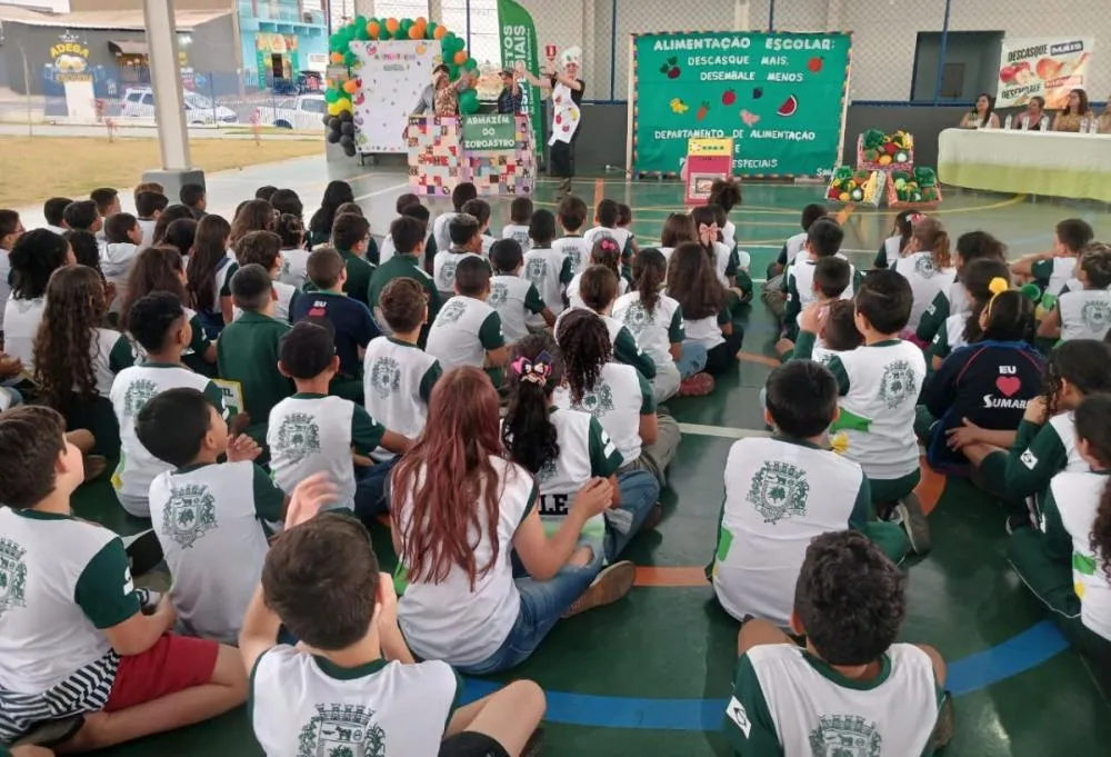 Sumaré usa teatro para transformar hábitos alimentares nas escolas municipais
