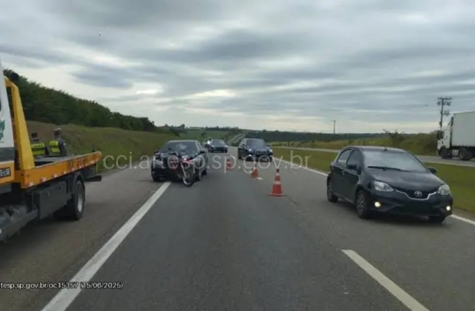 Motociclista fica gravemente ferido em colisão na SP-340, em Mogi Guaçu