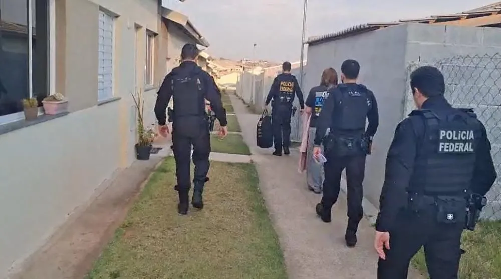 Mulher é presa em Itatiba em operação da PF contra o tráfico internacional