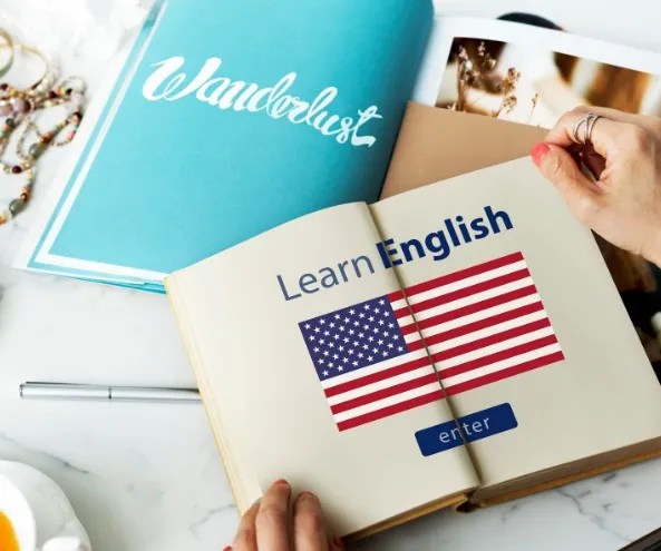 Aprender inglês é também aprender cultura: como músicas, filmes e conversas com nativos aceleram a fluência