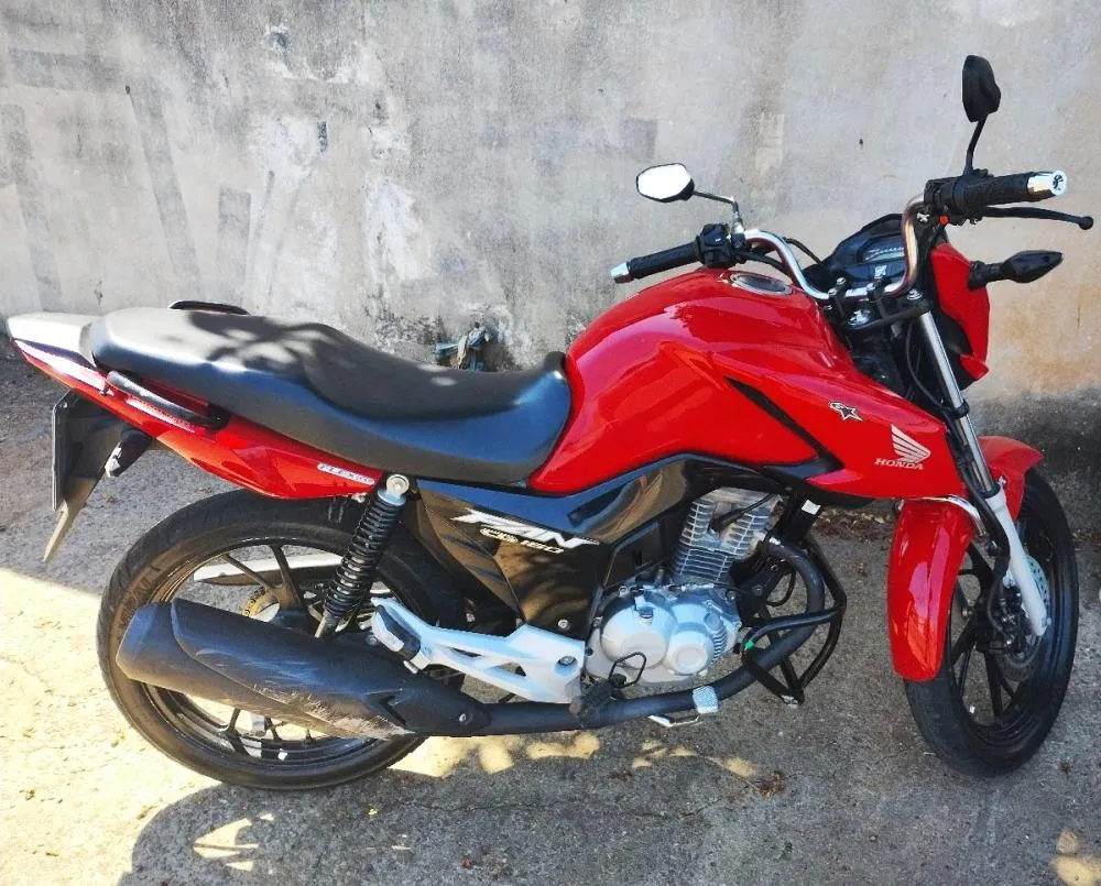 Guarda apreende moto após perseguição a motociclista que empinava em Mogi Guaçu