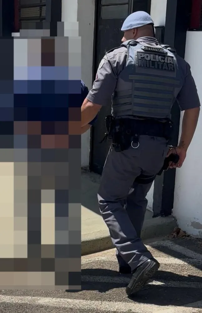 Polícia Militar prende homem em Itapira procurado por crimes de trânsito