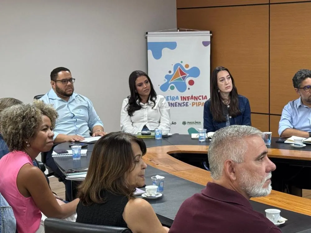 Danilo Barros realiza a primeira reunião de programa de acolhimento de crianças