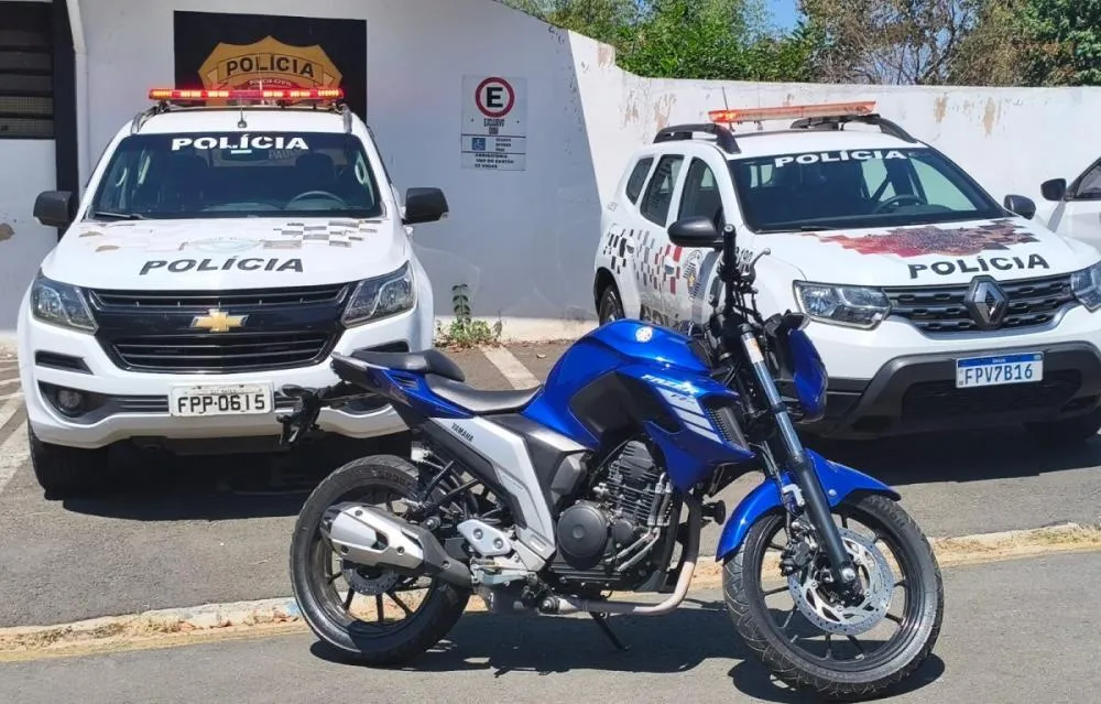 PM recupera moto roubada horas após o crime, em Itapira