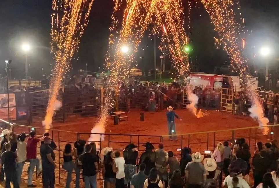 Rodeio Rural de Paulínia promete esquenta com porco no rolete e música ao vivo
