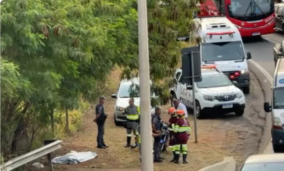 Homem morre após ser atropelado em rodovia e autor foge na sequência