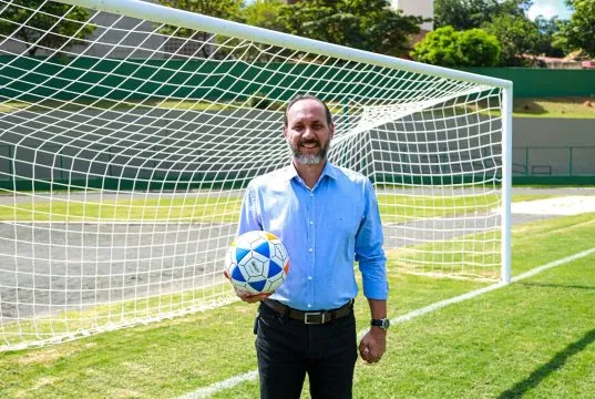 Gestão de Du Cazellato investiu no esporte e reabriu o Estádio Municipal Luís Perissinotto