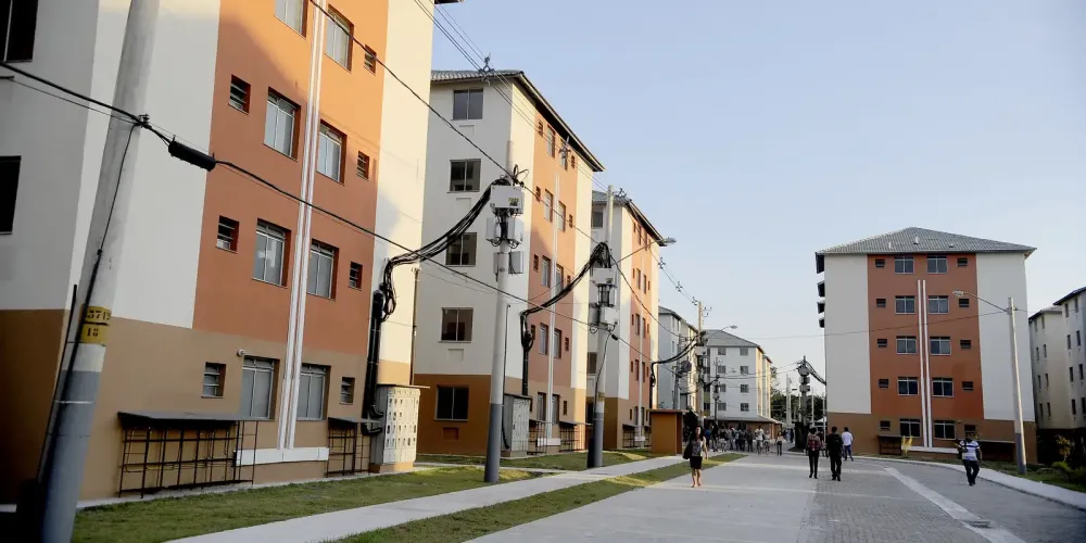 Paulínia oficializa projeto para construção de 400 moradias populares
