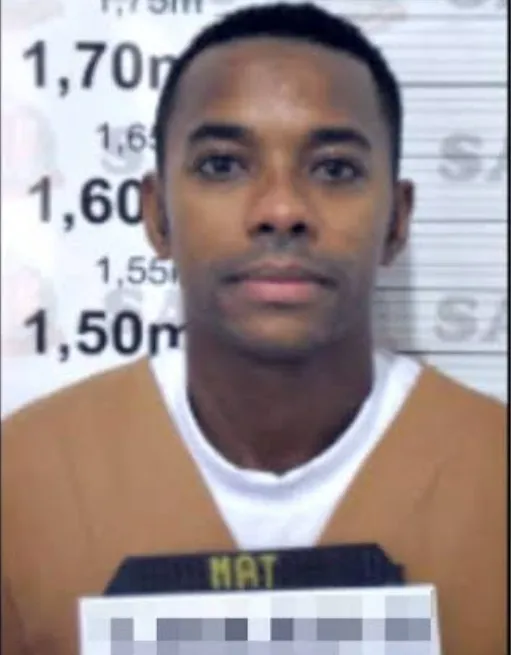 Robinho deixa Tremembé e é transferido para presídio da região