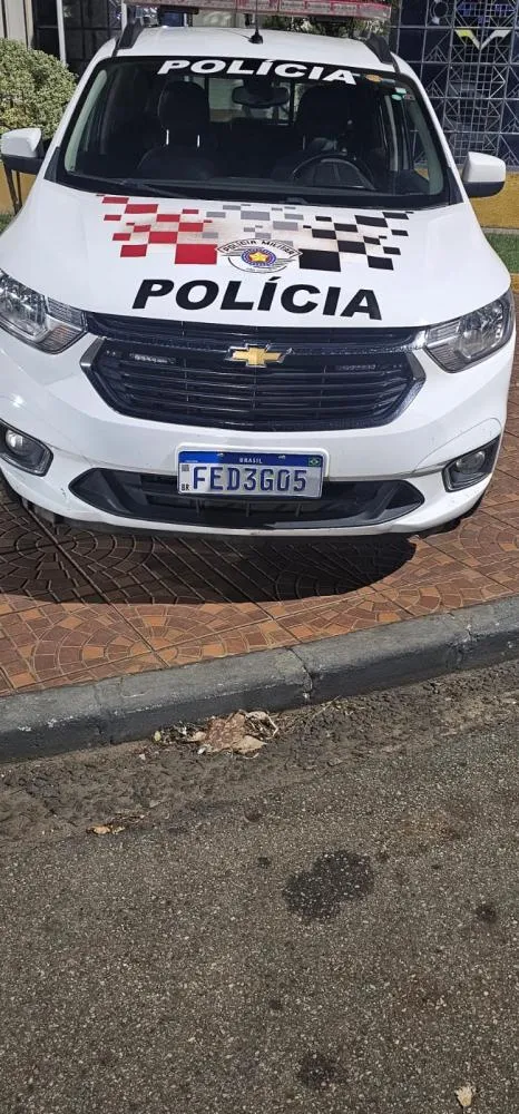 Filho é preso por ameaçar mãe de morte e destruir móveis em Mogi Guaçu