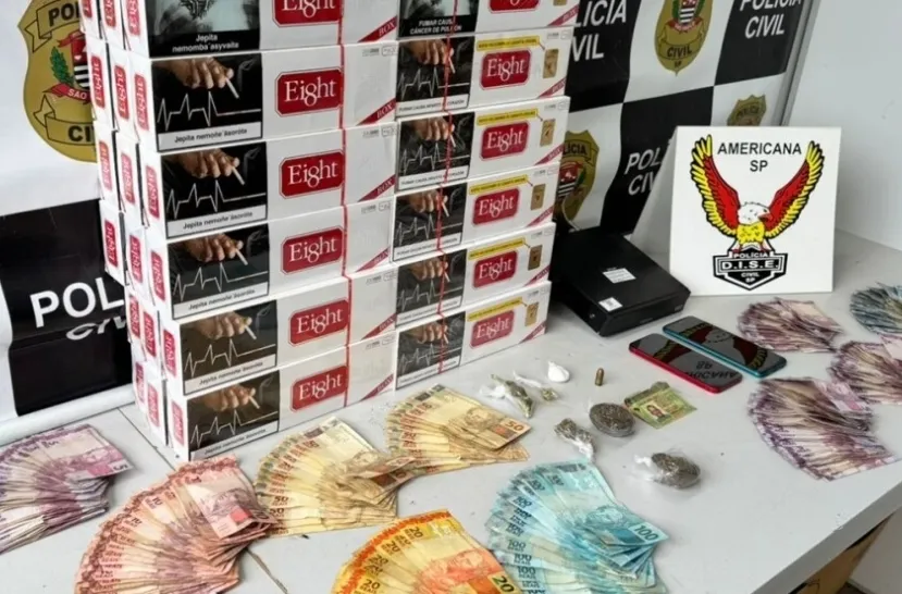 Dise prende homem e apreende cigarro ilegal, drogas e arma em adega