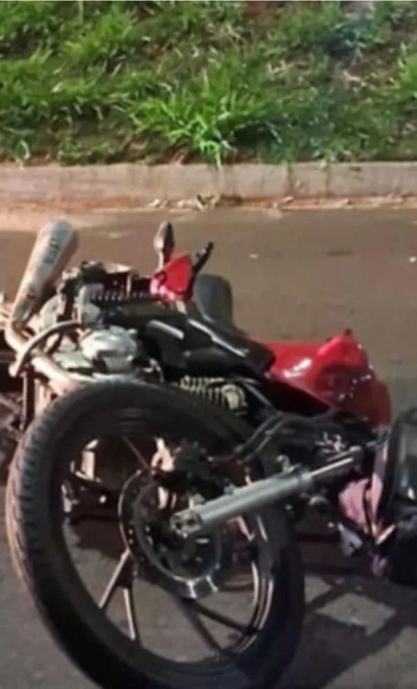 Após empinar moto na frente da GCM e fugir por vários bairros, homem cai e vai preso