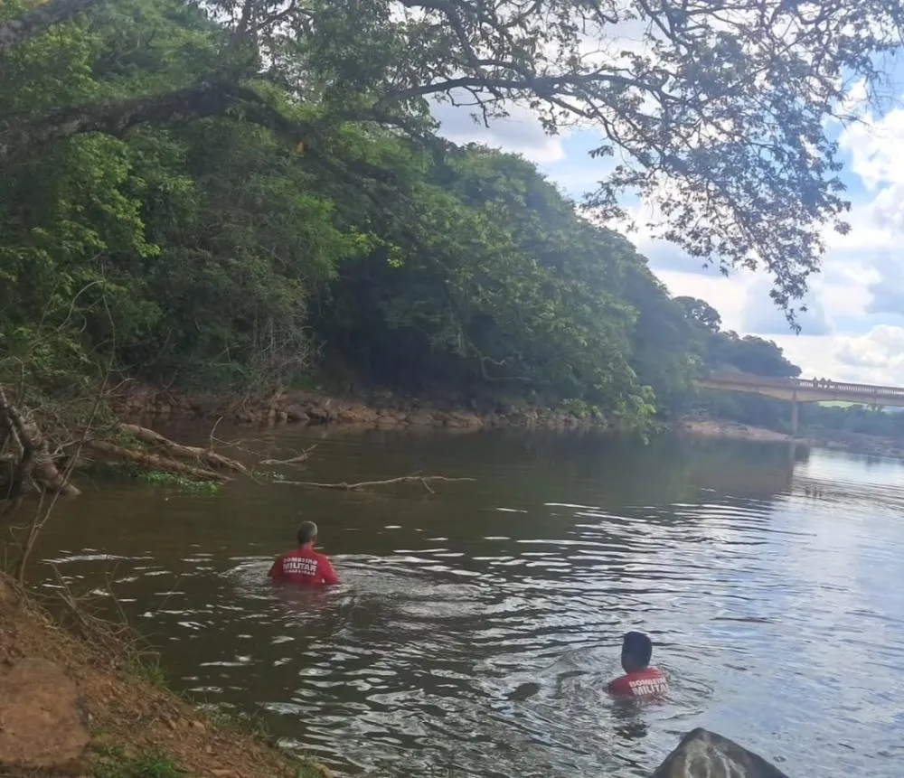 Bombeiros retomam buscas por adolescente desaparecido no Rio Mogi Guaçu