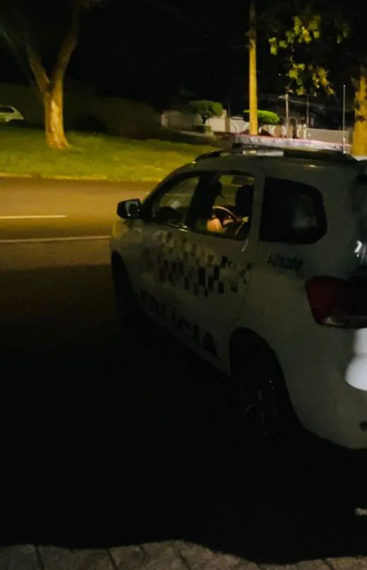 Homem agride esposa com latas de cerveja e acaba preso pela PM, em Mogi Guaçu