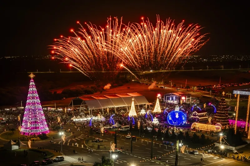 Vila de Natal em Paulínia é encerrada antecipadamente após fortes chuvas