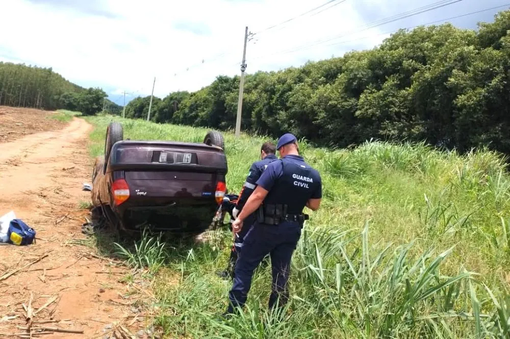 Duas mulheres e uma criança de 3 anos ficam feridas após acidente em rodovia de Mogi Guaçu