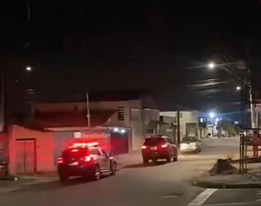 Motorista foge de abordagem, colide com duas viaturas e é preso pela Guarda Municipal