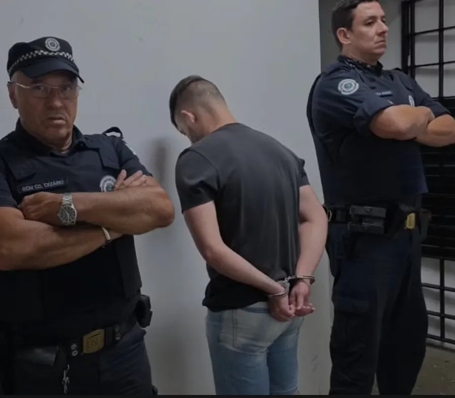 Bombeiro civil é preso por agredir e ameaçar de morte a própria esposa