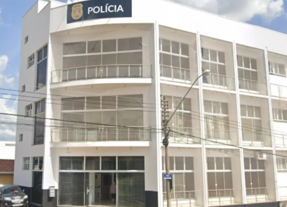 Golpistas se passam por mecânicos e roubam R$ 1 mil de idoso de 81 anos